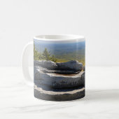 Berggipfel mit Landschaftlicher Aussicht Kaffeetasse (Vorderseite Links)