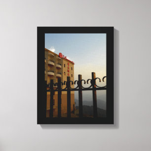 Berghotel Leinwanddruck