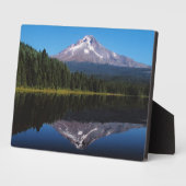 Berghütte im See reflektiert Fotoplatte (Seite)