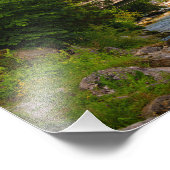 Bergkirche mit Flusslandschaft Fotodruck (Ecke)