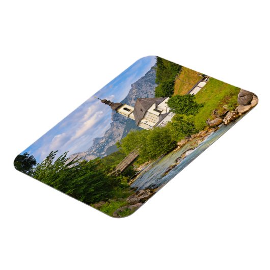 Bergkirche mit Flusslandschaft Magnet (Linke Seite)