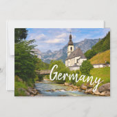 Bergkirche mit Flusslandschaft Magneteinladung (Vorderseite)