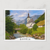 Bergkirche mit Flusslandschaft Postkarte (Vorderseite)