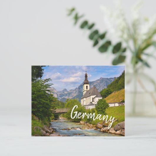 Bergkirche mit Flusslandschaft Postkarte (Stehend Vorderseite)