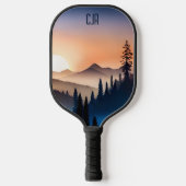 Berglandschaft bei Sonnenaufgang Monogram Pickleball Schläger (Vorderseite)
