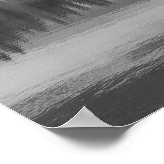 Bergsee, Dock, Schwarz und Weiß Poster (Ecke)
