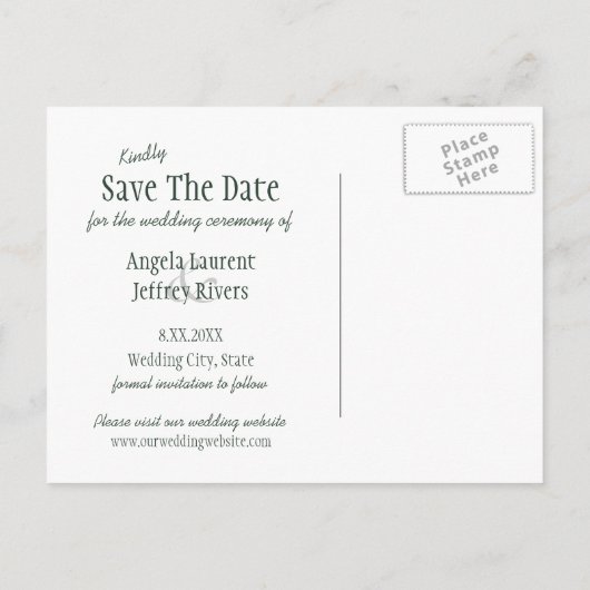 Bergsee-Reflexion immergrün Save the Date Ankündigungspostkarte (Rückseite)