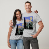 Bergszene Howling Wolf T-Shirt (Unisex)