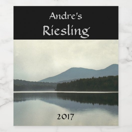 Bergteich Weißes Weinetikett (Einzelnes Label)