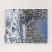 Bergwald in einer Schneedecke Puzzle (Horizontal)