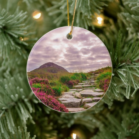 Bergweg zu den Wolken Keramik Ornament (Baum)