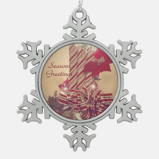 Beribboned Holiday Candle Schneeflocken Zinn-Ornament (Vorderseite)