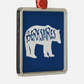 Berkshires Bear Ornament Aus Metall (Rechts)
