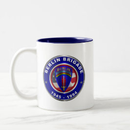 Berlin Brigade Zweifarbige Tasse