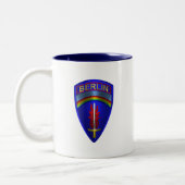 Berlin Brigade Zweifarbige Tasse (Links)