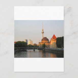 Berlin City View auf der Spree Postkarte