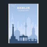 Berlin Deutschland Blue Vintage Travel Poster Postkarte<br><div class="desc">Jeder würde Liebe haben,  dieses blaue Vintage-Reiseplakat mit einer Retro-Illustration der Berliner Skyline,  einschließlich des Brandenburger Tors,  zu erhalten!</div>