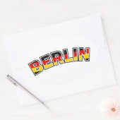Berlin, Deutschland, Text mit deutscher Flagge Ovaler Aufkleber (Umschlag)