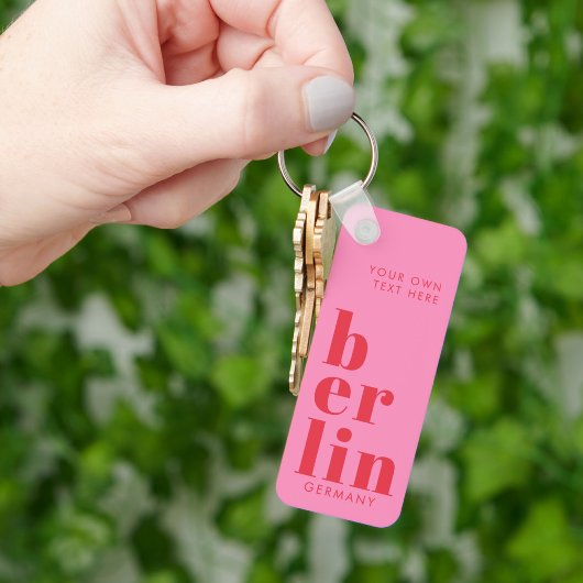 Berlin Deutschland Typografie rosa rot Schlüsselanhänger