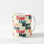 Berlin Digital Creative, Print Pattern. Kaffeetasse (VorderseiteRechts)