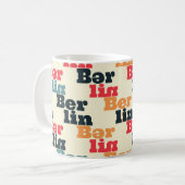 Berlin Digital Creative, Print Pattern. Kaffeetasse (Vorderseite Links)