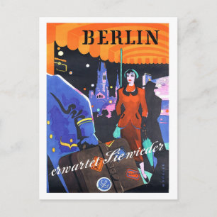 Berlin, Frau vor einem Hotel, Vintage, Reise Postkarte
