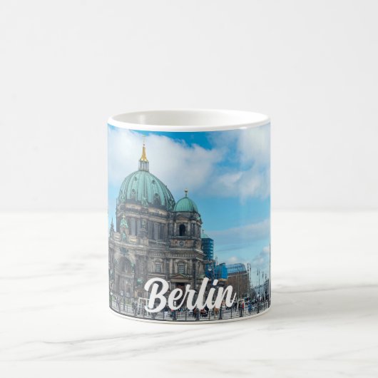 Berliner Kathedrale und Fernsehturm in Berlin Kaffeetasse (Mittel)