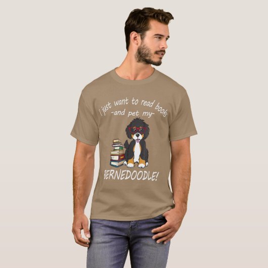 Bernedoodle-Bücher T-Shirt (Vorne ganz)