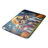 Bernedoodle Dogs Pumpkin Halloween Funny Badematte (Schrägansicht)