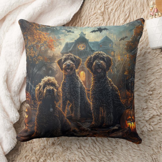 Bernedoodle Halloween Night Doggy Delight Kissen (Decke)