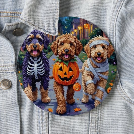 Bernedoodle Hunde Trick-or-Treating in Halloween C Button (Beispiel)