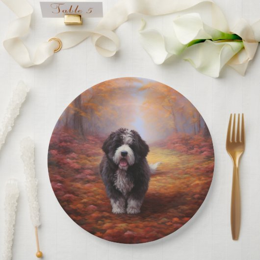Bernedoodle im Herbst Leaves Fall Inspiriert Pappteller (Hochzeit)