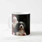 Bernedoodle mit dem Weihnachtsmann Weihnachten Kaffeetasse (Vorderseite Links)