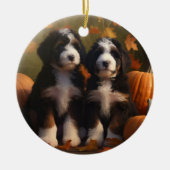 Bernedoodle Puppy Autumn Delight Pumpen Keramik Ornament (Vorne)
