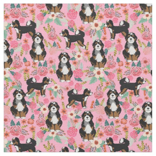 Bernedoodle Vintage Blumen rosa Stoff (Nahaufnahme)