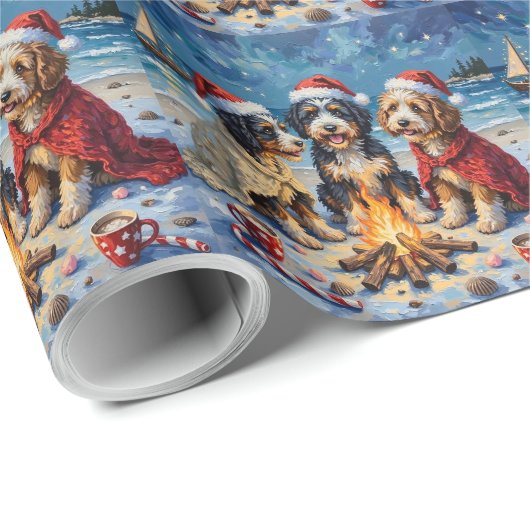 Bernedoodle Weihnachtsfeuer Strand Urlaub Geschenkpapier (Rolleneckpunkt)