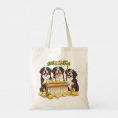 Berner Hunde auf einem Limonade-Stand Tragetasche (Rückseite)