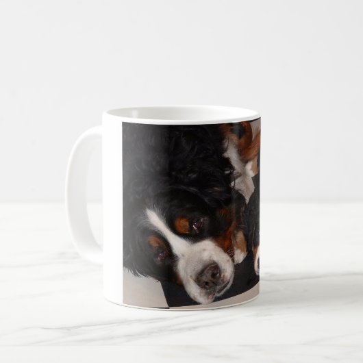 Berner Hunde Kopf zur TASSE (Vorderseite Links)