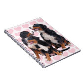 Berner Hunde mit rosa Herzen Notizblock (Rechte Seite)