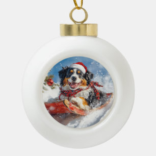 Berner Sennenhund im Schlitten Weihnachten Keramik Kugel-Ornament