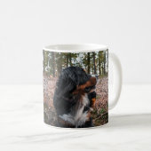Berner Sennenhund im Wald Kaffeetasse (VorderseiteRechts)