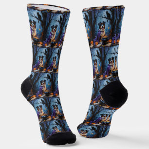Berner Sennenhund - Whimsical Halloween-Malerei Socken