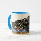 Berners auf einer Steppdecke Tasse (Vorderseite Links)