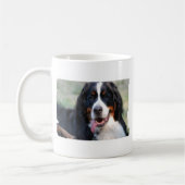 Bernese Gebirgshund mit der großen Kaffeetasse (Links)