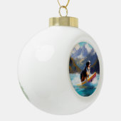 Bernese Mountain Beach Surf Malerei Keramik Kugel-Ornament (Links)
