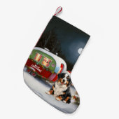 Bernese Mountain Caravan Weihnachtsabenteuer Kleiner Weihnachtsstrumpf (Vorderansicht (hängend))