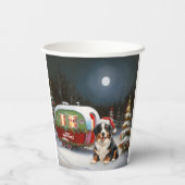 Bernese Mountain Caravan Weihnachtsabenteuer Pappbecher (Rückseite)