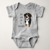 Bernese Mountain Dog  Baby Strampler (Vorderseite)