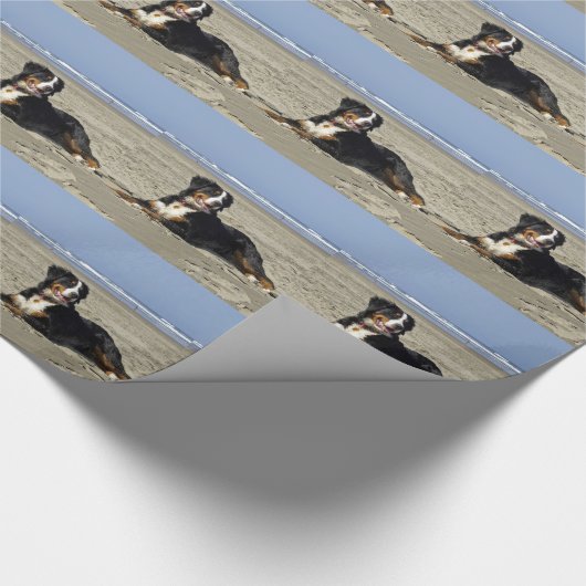 Bernese Mountain Dog Geschenkpapier (Ecke)