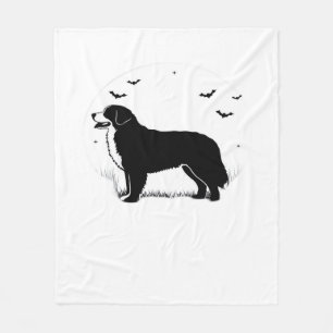 Bernese Mountain Dog - Halloween Moon Silhouette O Fleecedecke